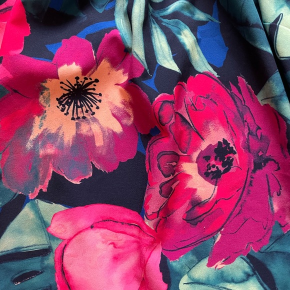 Tommy Bahama floral print halter top - Picture 4 of 4